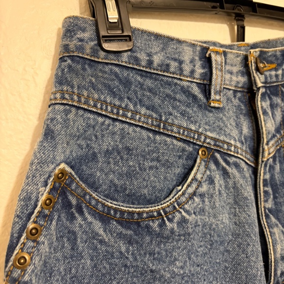 Vintage Rio Jean Shorts - Picture 3 of 5